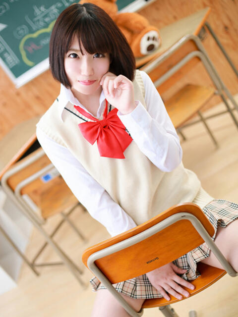 なな 吉祥寺チロル(シンデレラグループ)(素人系夜這いイメクラ)