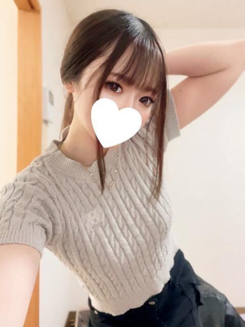 もも デリヘルラボ・クレージュ(デリヘル)