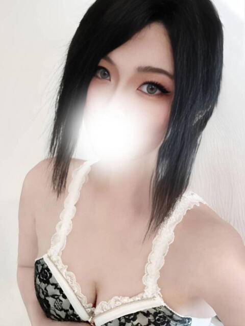 大島 なるみ 全裸にされた女たちor欲しがり痴漢電車（ホテヘル）