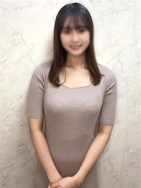 みさ 渋谷くいーんず（素人専門ホテヘル＆デリヘル）