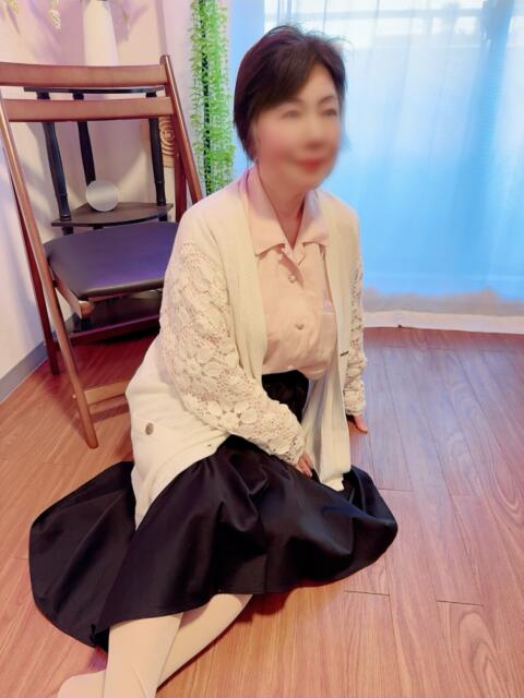 まゆ しゅうかつ倶楽部（人妻・熟女デリヘル）