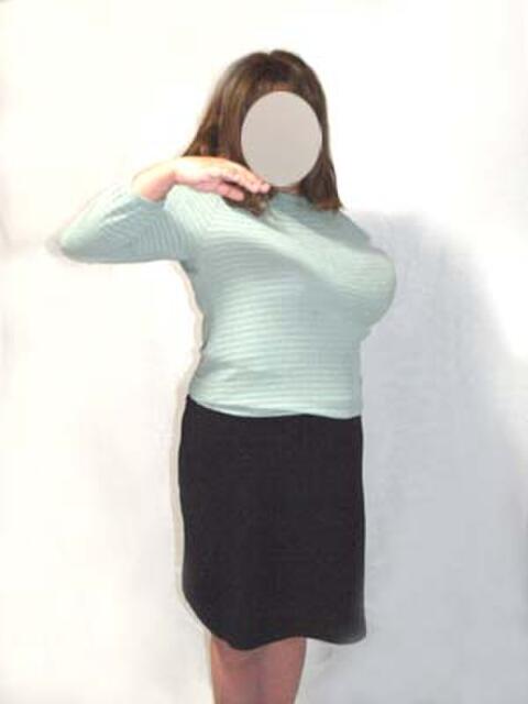 ちこ　体験入店 愛ロマンス（人妻デリヘル）