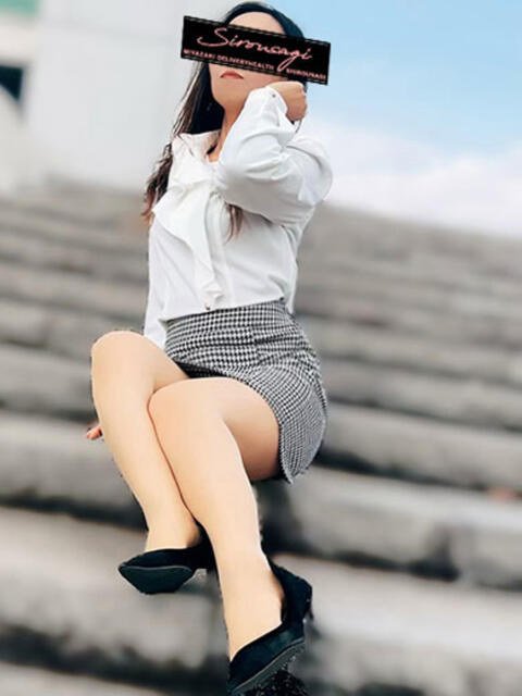 かおる しろうさぎ(人妻デリヘル)