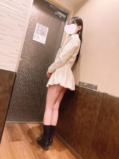 しずく 池袋S級素人派遣型東京美少女物語(派遣型リフレ)