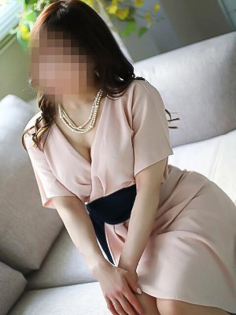 美桜奈(みおな) 人妻出逢い会 百合の園 山の手本店(人妻系デリヘル)