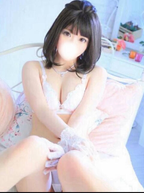 芽瑠（める） あなたの妻（人妻系デリヘル）