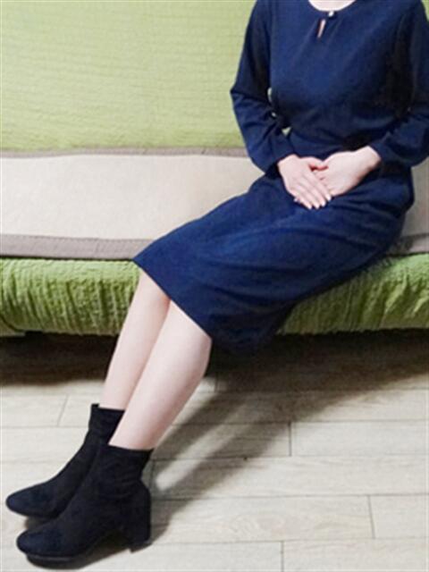 レイ clubあきな（人妻系ホテヘル＆デリヘル）