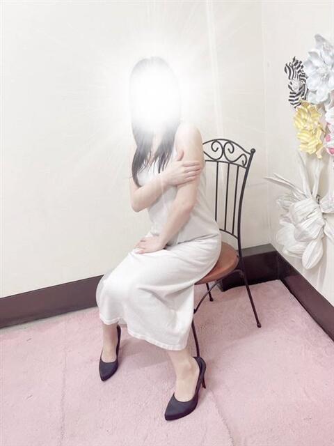 下村 人妻ザ・ベスト店～日本人専門～（人妻系デリヘル）