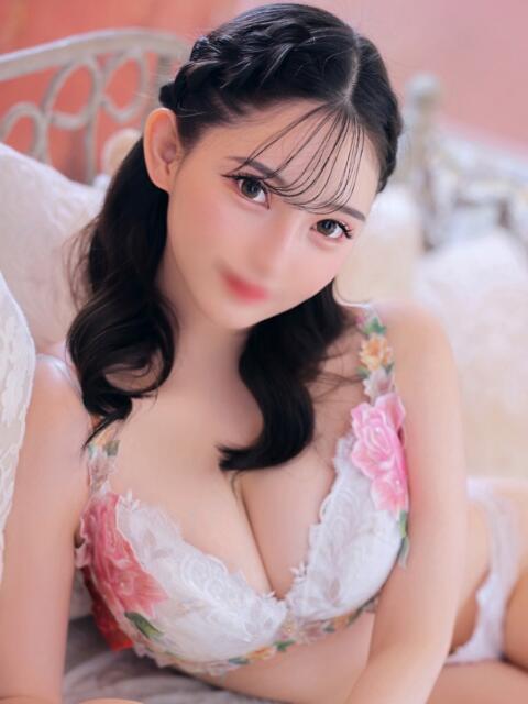 りりこ【凛々しい美白巨乳美人】 STELLA TOKYO－ステラトウキョウ－（デリヘル）