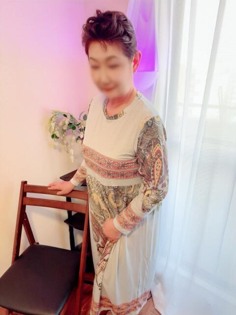 うろ しゅうかつ倶楽部(人妻・熟女デリヘル)