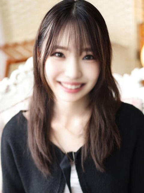 長谷川えみる 断りきれない美人マッサージ嬢たち（デリヘル＆エステ）