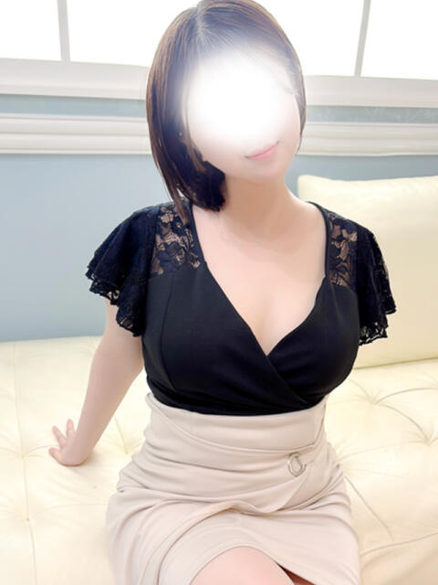 ナミエ クリエーション(デリヘル)