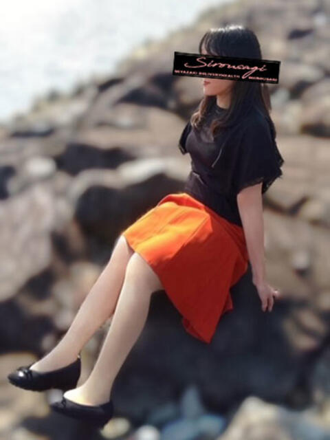 りょうこ しろうさぎ（人妻デリヘル）