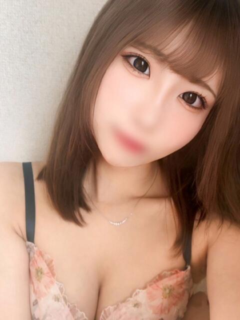 りせ クラブ バレンタイン大阪（素人美女専門デリヘル）