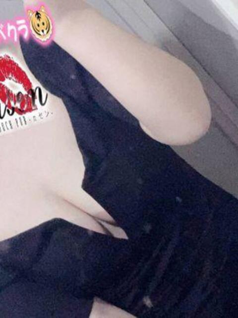 ゆり パイセン（セクキャバ）