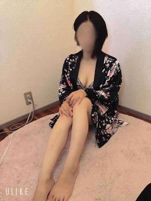 しおり☆ 豊橋豊川ちゃんこ(ぽっちゃり専門デリヘル)