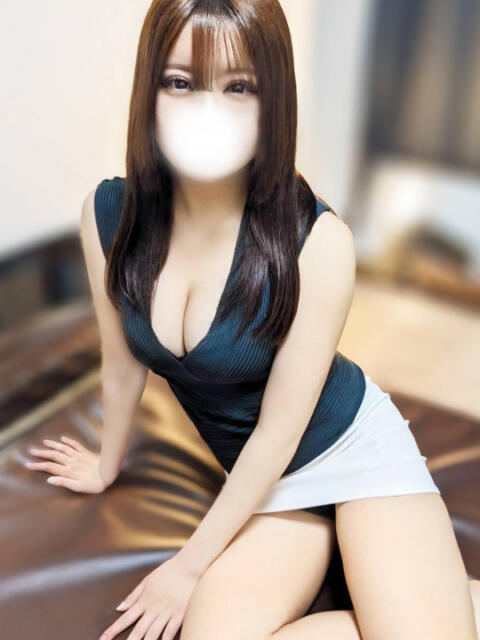 いくら エステティシャンの彼女(【非風俗】メンズエステ)