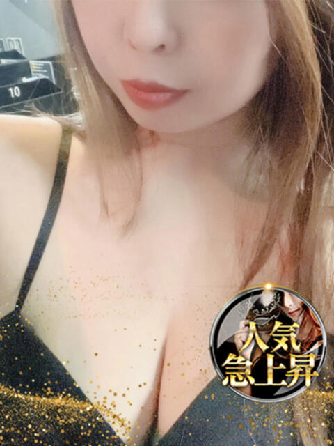 なつき マスカレード（セクキャバ）