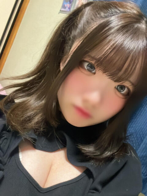 大園ほの 池袋3P複数プレイ専門店 ハーレム(ホテヘル&デリヘル)