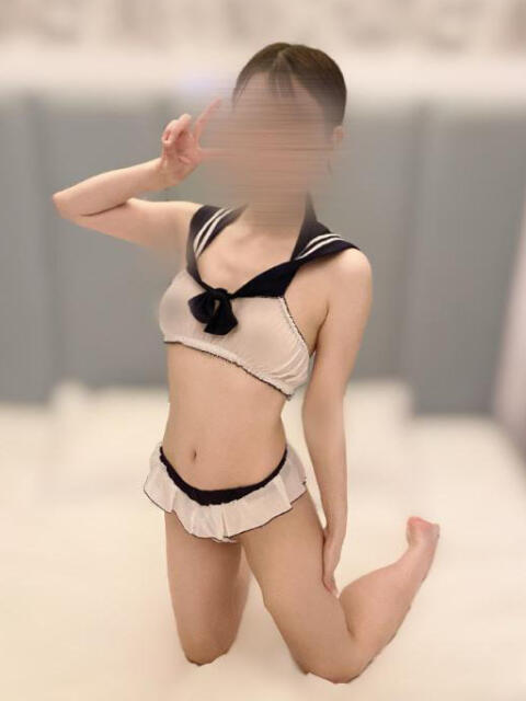 桜庭あいす 池袋3P複数プレイ専門店 ハーレム(ホテヘル&デリヘル)