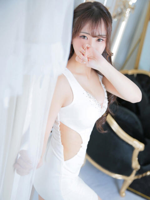 CELINE【セリーヌ】 クラブ　ブレンダ茨木・枚方店（デリヘル）