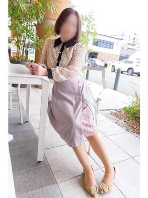 にこ 待ちナビ（駅待ち合わせ型デリヘル）