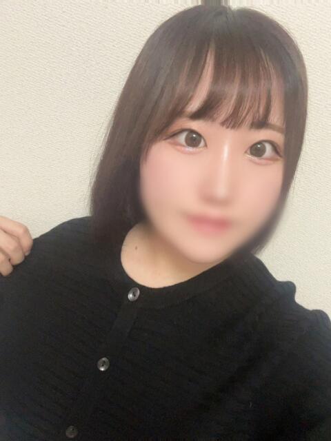 なお♡愛嬌抜群癒し系美女♡ 即生専門店ゴッドパイ(デリヘル)