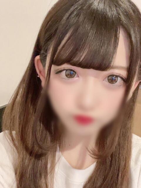 ありさ♡経験浅めのロリ娘♡ 即生専門店ゴッドパイ（デリヘル）