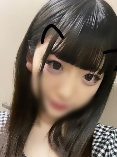 ありさ♡経験浅めのロリ娘♡ 即生専門店ゴッドパイ（デリヘル）