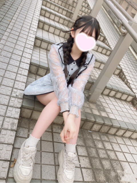 にも 池袋S級素人派遣型東京美少女物語(派遣型リフレ)