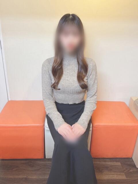 もも ビギナーズ東京（オナクラ）