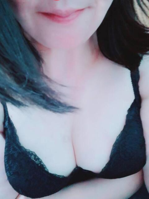 けい 熟女＆人妻＆ぽっちゃり倶楽部（デリヘル）