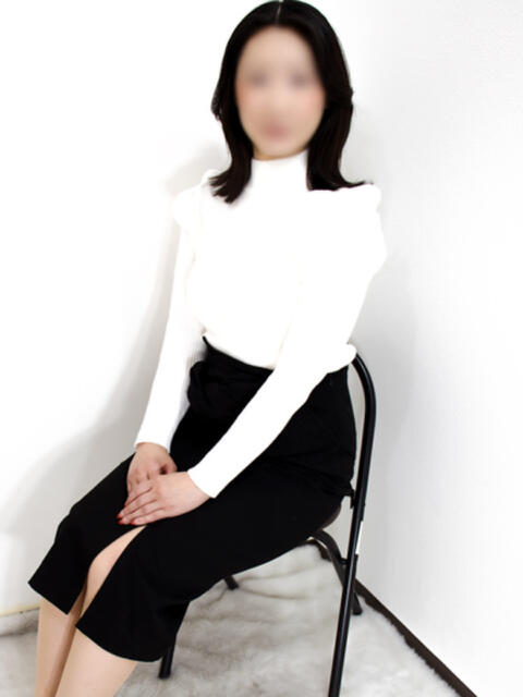 まよ 胡蝶蘭（人妻系ホテヘル）