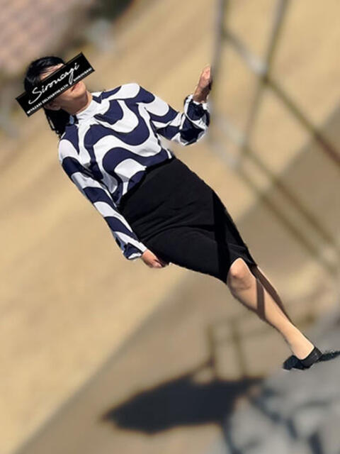 よしこ しろうさぎ(人妻デリヘル)