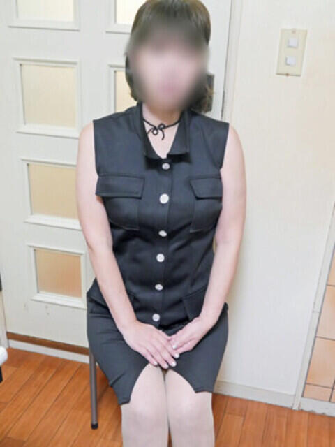 なつこ 熟女デリヘル秘宝館Z(人妻・熟女デリヘル)