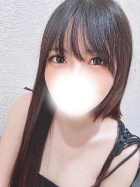 三条まおん 全裸にされた女たちor欲しがり痴漢電車（ホテヘル）