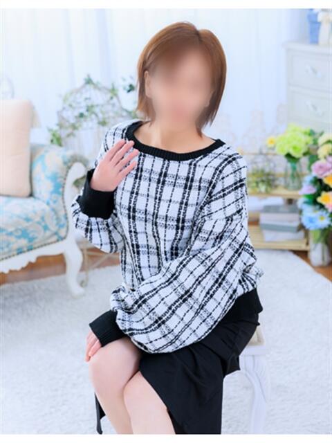 めぐ ギン妻パラダイス 十三店（人妻系ホテヘル＆デリヘル）