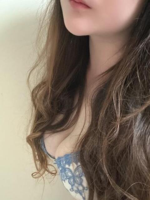 新人◆金子 人妻宅急便（人妻系デリヘル）