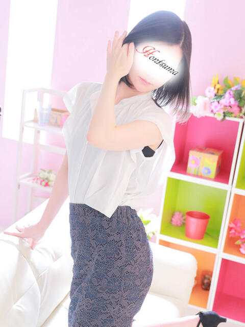 秋乃-あきの【FG系列】 ほんとうの人妻 厚木店【FG系列】（人妻デリヘル）