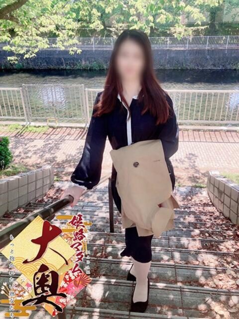 西川沙優(にしかわさゆ) 姫路マダム大奥（デリヘル）