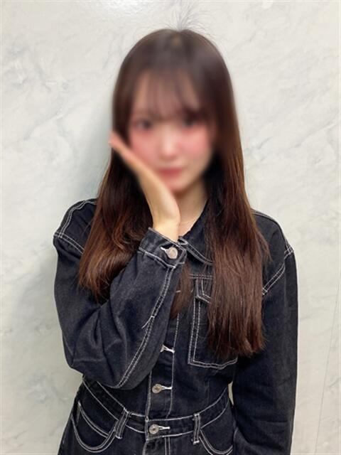 れな 渋谷くいーんず（素人専門ホテヘル＆デリヘル）