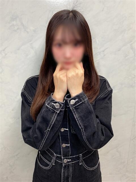 れな 渋谷くいーんず（素人専門ホテヘル＆デリヘル）