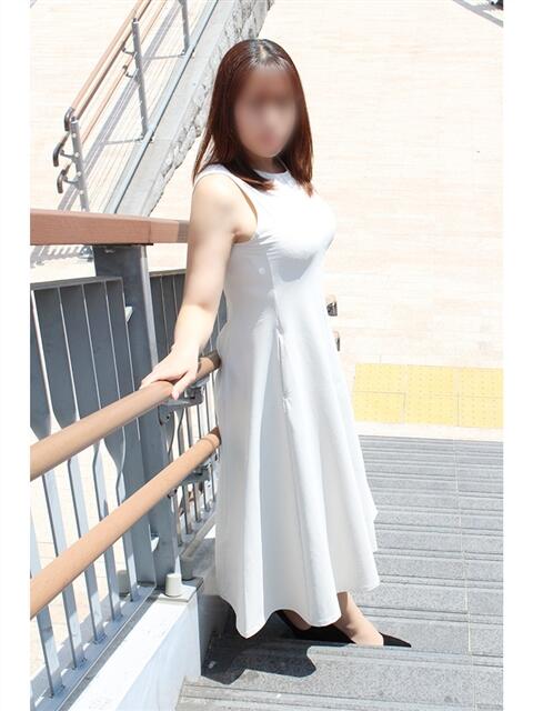 さいか 奥鉄オクテツ大阪（駅待ち合わせ型人妻デリヘル）