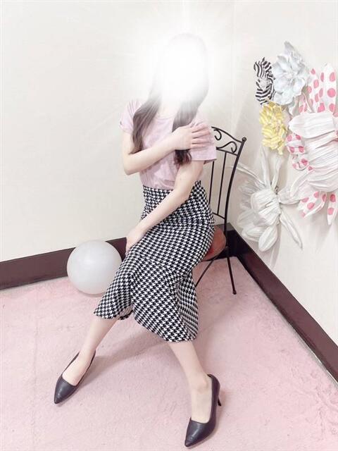 板倉 人妻ザ・ベスト店～日本人専門～（人妻系デリヘル）