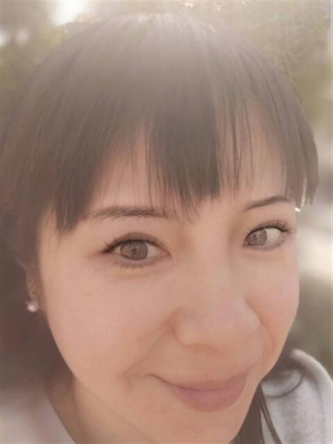 秦ひとみ デリ活-マッチングデリヘル 風俗×出会い×デートクラブが融合したデリヘル!(デリヘル)