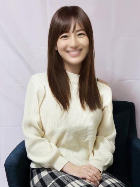 えいみ（SS級） 渋谷業界未経験（素人系デリヘル）