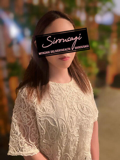 ゆかり しろうさぎ（人妻デリヘル）