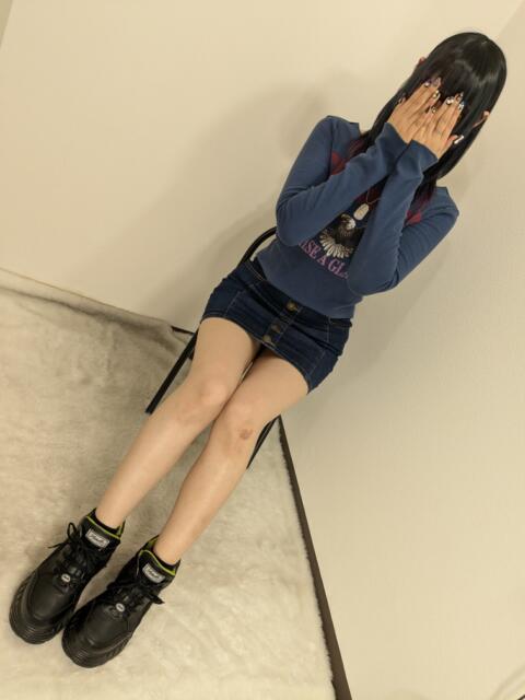 なの 池袋しろパラ(ホテヘル(手コキ・オナクラ))