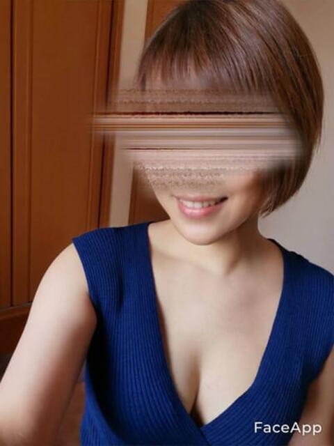 浅倉南 アロマギルド厚木店（【非風俗】メンズエステ）