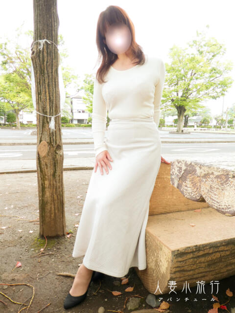 ゆり 人妻小旅行(人妻系デリヘル)